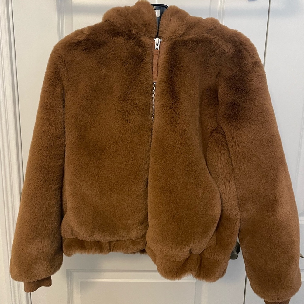 Gap Faux Fur Bomber Jacket in Camel - NWOT